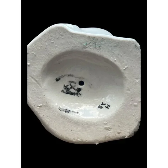 Pair Of Vintage Antique English  Staffordshire Poodle Dog Figurines 7 in - Picture 9 of 12